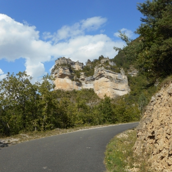 Die Mittelspitze auf der Tour von Les Vignes nach La Malene - 04